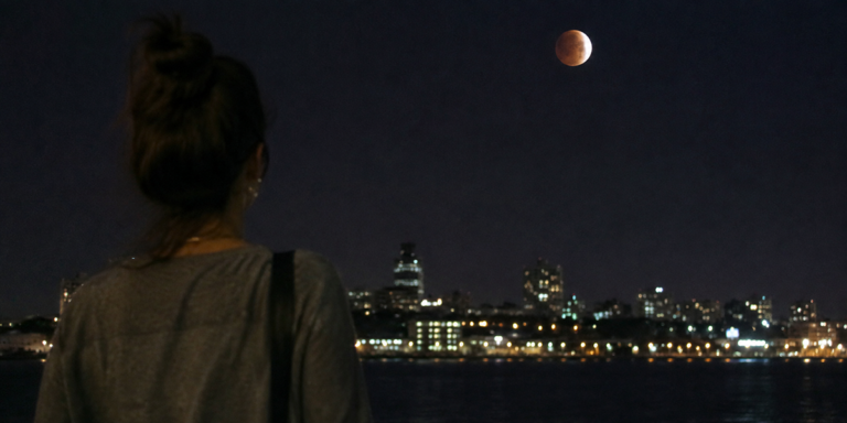 Eclipes lunar de agosto 2026